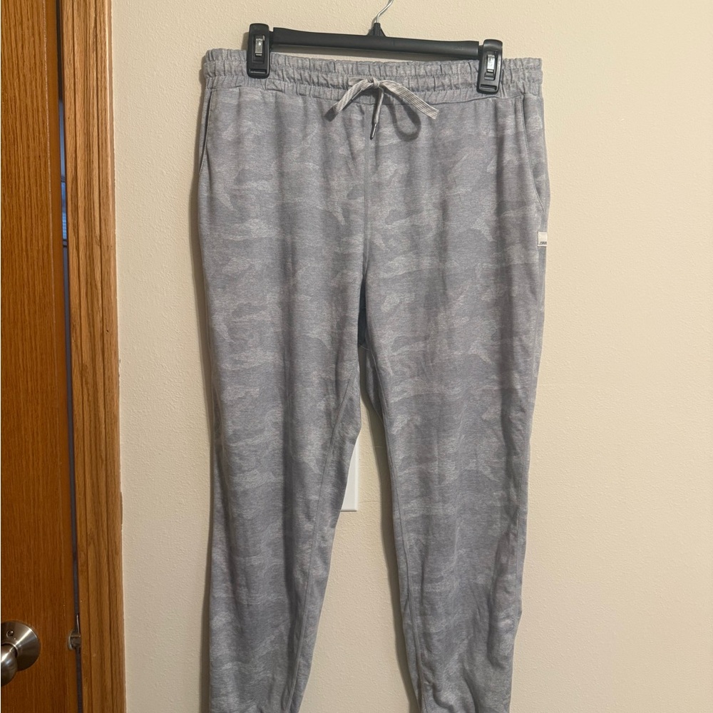 Vuori Light Gray Camo Women's Joggers